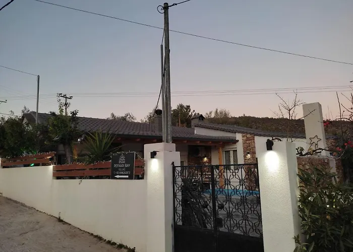 Bay House * Pefkari
